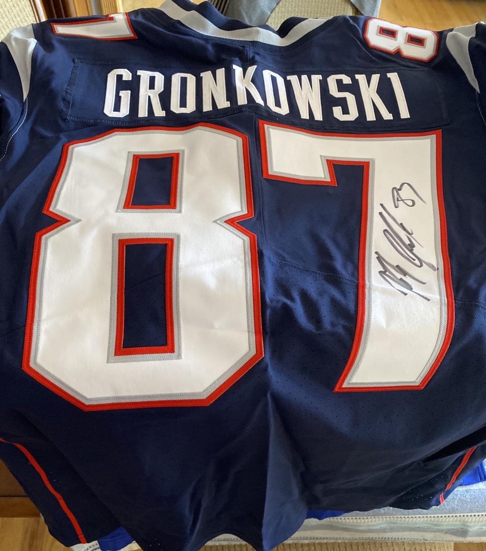 Rob Gronkowski Signed Custom Patriots Jersey - Beckett COA